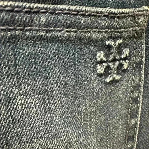 - Tory Burch Classic Mid Rise Boot Cut Jeans,  Size 27​​​​​​​​ Pre-Owned. - Picture 3 of 7